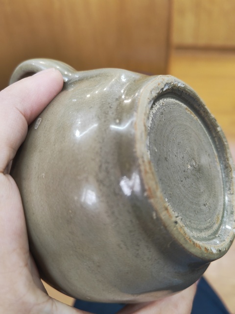 古玩陶瓷龍泉青瓷執壺真品鑒賞圖
