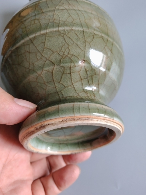 古玩陶瓷青釉雙鋪首瓶真品鑒賞圖