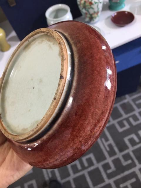 古玩陶瓷郎紅釉水洗真品鑒賞圖