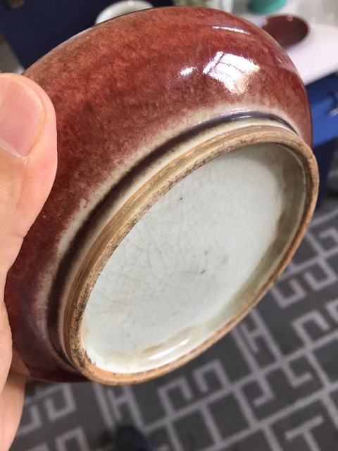 古玩陶瓷郎紅釉水洗真品鑒賞圖