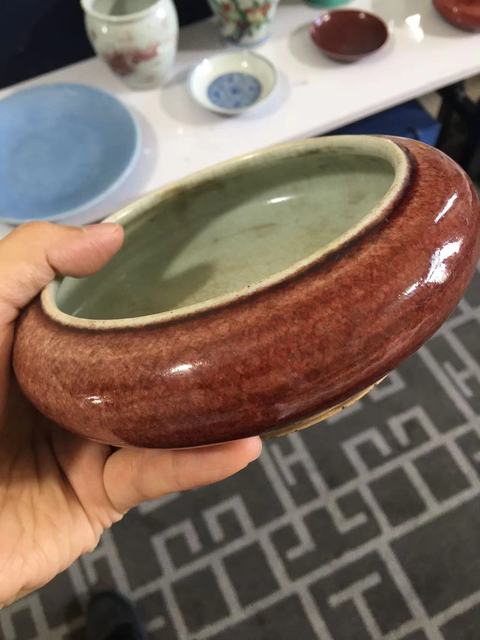 古玩陶瓷郎紅釉水洗真品鑒賞圖