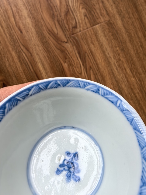 古玩陶瓷清康熙青花花卉紋杯真品鑒賞圖