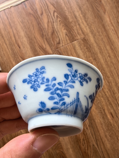 古玩陶瓷清康熙青花花卉紋杯真品鑒賞圖