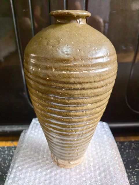 古玩陶瓷青釉弦紋瓶真品鑒賞圖