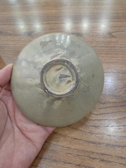 古玩陶瓷越窯青瓷茶盞真品鑒賞圖