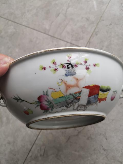 古玩陶瓷粉彩博古花卉紋一品鍋真品鑒賞圖