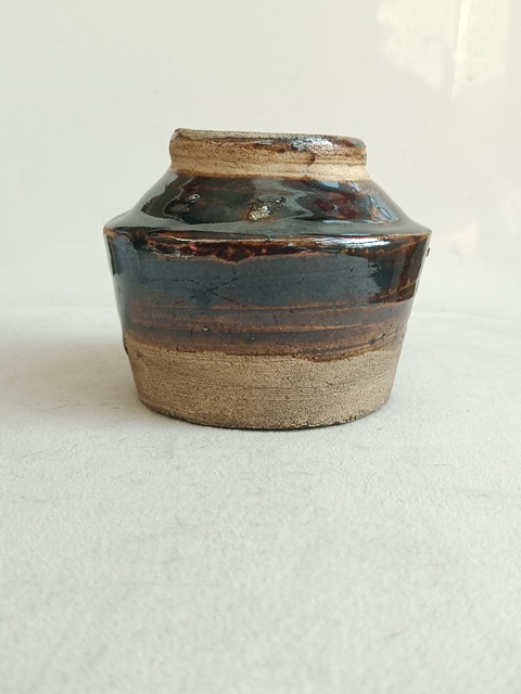 古玩陶瓷窯變黑釉罐真品鑒賞圖