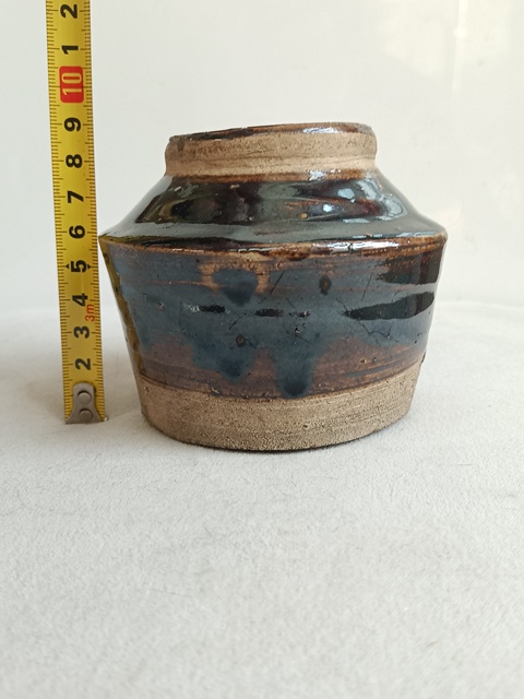 古玩陶瓷窯變黑釉罐真品鑒賞圖