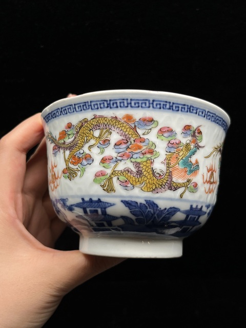 古玩陶瓷青花邊廣彩雙龍戲珠紋玲瓏茶圓真品鑒賞圖