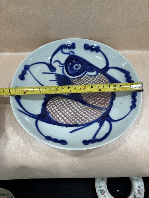 古玩陶瓷魚藻紋青花盤真品鑒賞圖
