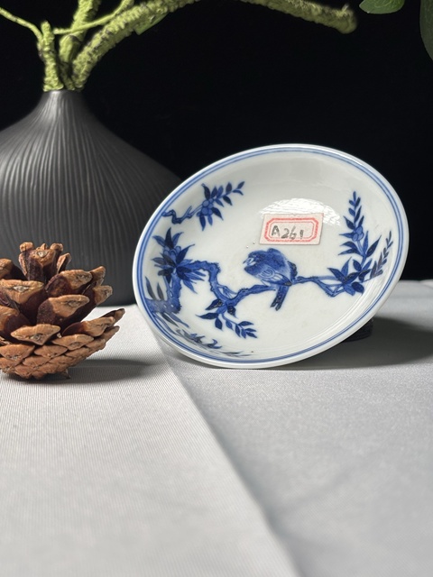 古玩陶瓷青花花鳥盤真品鑒賞圖