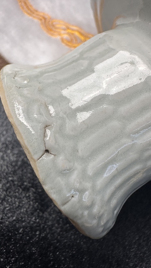 古玩陶瓷冬青釉高足盤真品鑒賞圖