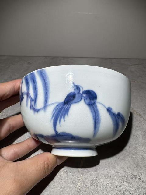 古玩陶瓷(清晚期)青花花洞石花鳥紋蓋碗拍賣,當前價格688元