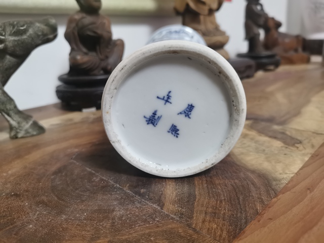 古玩陶瓷三娘教子圖青花花觚真品鑒賞圖