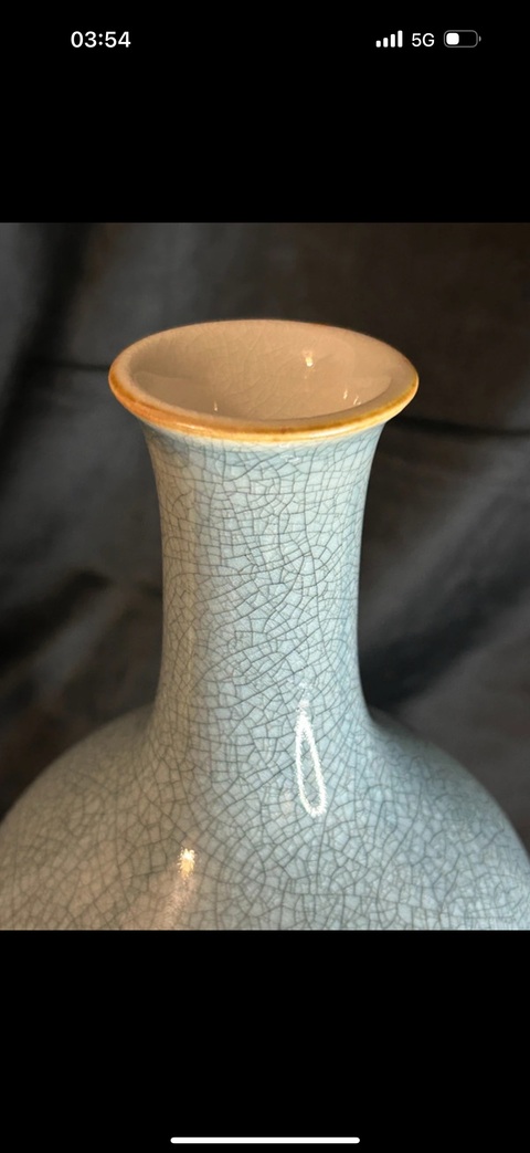 古玩陶瓷哥釉賞瓶真品鑒賞圖