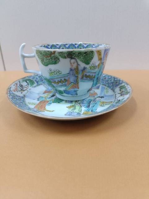 古玩陶瓷綠廣彩杯蝶一套拍賣,當前價格2888元