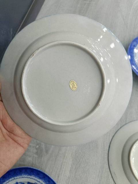 古玩陶瓷青花山水盤拍賣,當(dāng)前價(jià)格768元