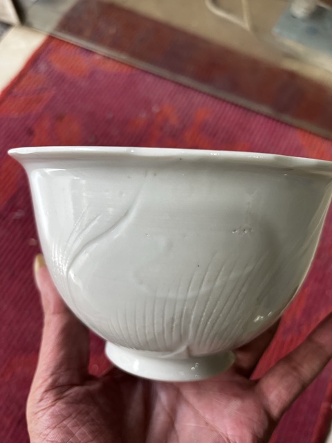 古玩陶瓷明末剃刻蓮紋花口供碗拍賣,當前價格6800元