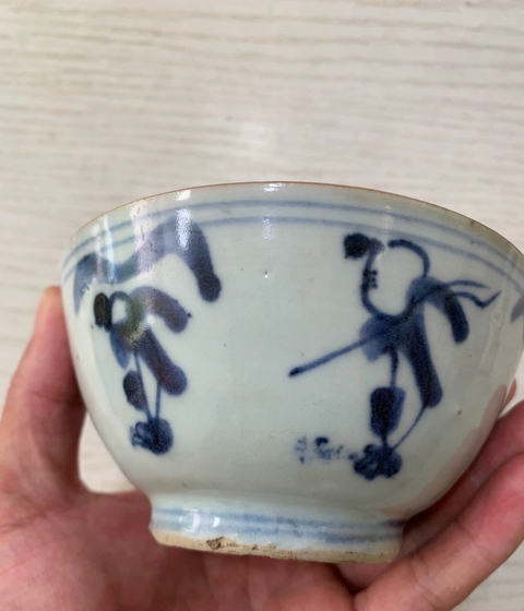 古玩陶瓷青花嬰戲圖茶碗真品鑒賞圖