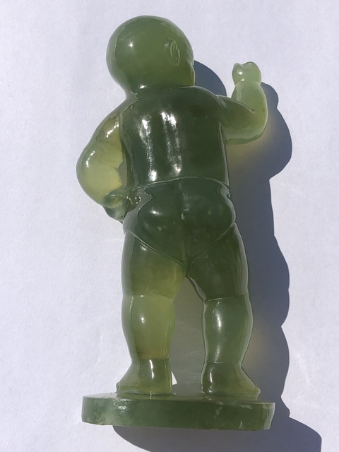 古玩玉器岫玉雕“戲拳童子”擺件真品鑒賞圖