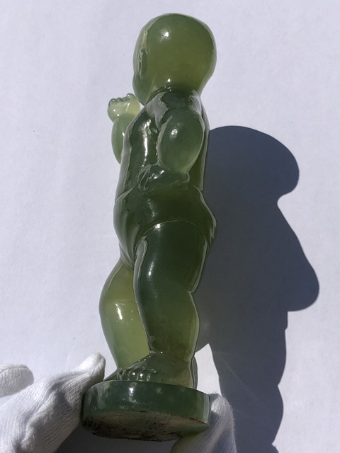 古玩玉器岫玉雕“戲拳童子”擺件真品鑒賞圖