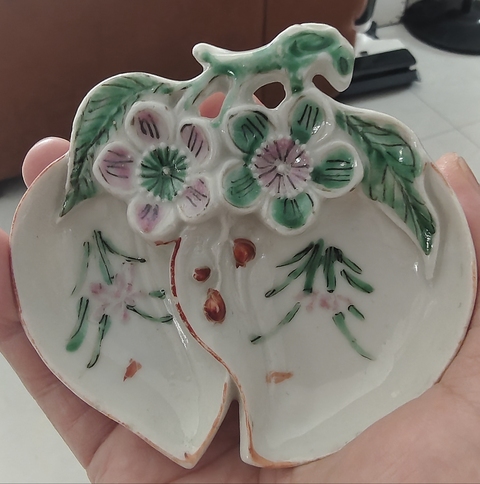 古玩陶瓷德化窯彩繪筆舔真品鑒賞圖