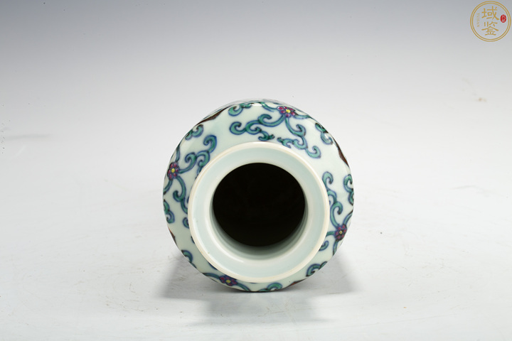 古玩陶瓷斗彩棒槌瓶真品鑒賞圖