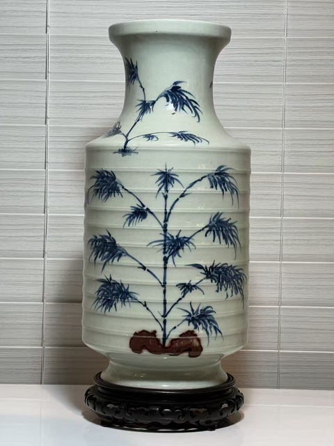 古玩陶瓷青花釉里紅瓶真品鑒賞圖