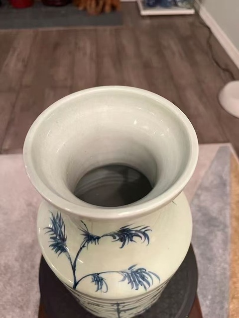 古玩陶瓷青花釉里紅瓶真品鑒賞圖