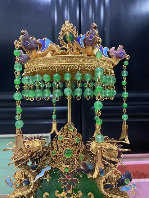 古玩玉器染色非天然翡翠“佛”鑲擺件真品鑒賞圖