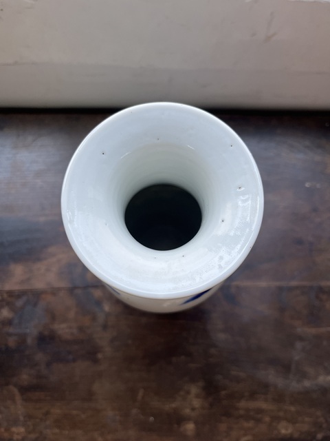 古玩陶瓷青花瓶真品鑒賞圖