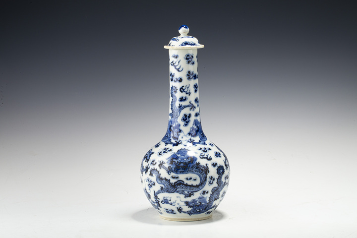 古玩陶瓷清晚·青花云龍紋蓋瓶拍賣,當前價格1952元
