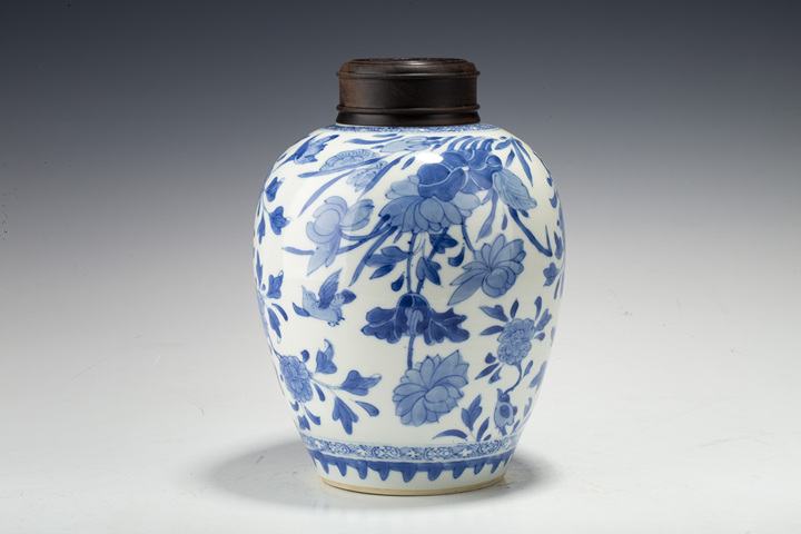 古玩陶瓷清康熙·青花花鳥紋罐拍賣,當(dāng)前價格3552元