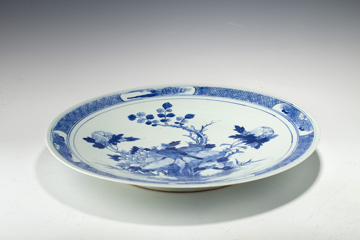 古玩陶瓷清晚·青花洞石花鳥紋大盤拍賣，當(dāng)前價(jià)格1764元