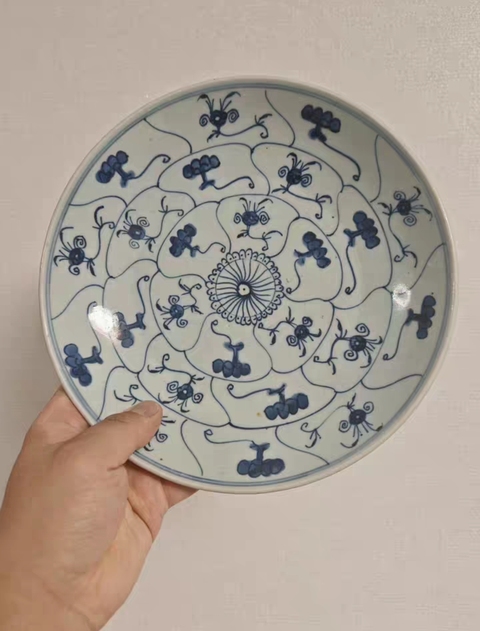 古玩陶瓷如意靈芝紋青花盤真品鑒賞圖