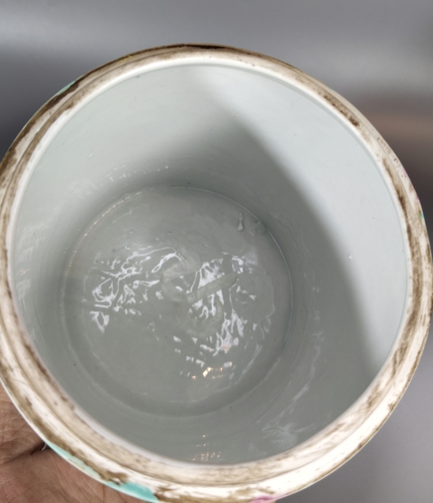 古玩陶瓷松石綠粉彩八寶紋蓋缸真品鑒賞圖
