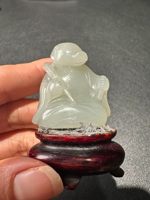 古玩玉器和田玉雕“豬神”擺件真品鑒賞圖
