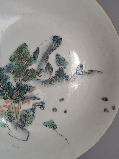 古玩陶瓷粉彩盤真品鑒賞圖