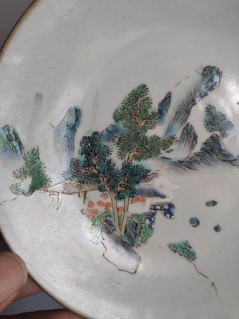 古玩陶瓷粉彩盤真品鑒賞圖
