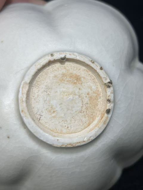 古玩陶瓷青白釉花口盞真品鑒賞圖