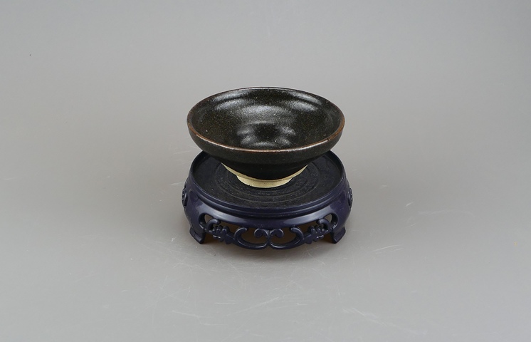 古玩陶瓷吉州窯黑釉茶盞真品鑒賞圖