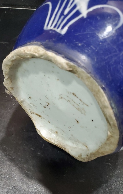 古玩陶瓷花觚真品鑒賞圖