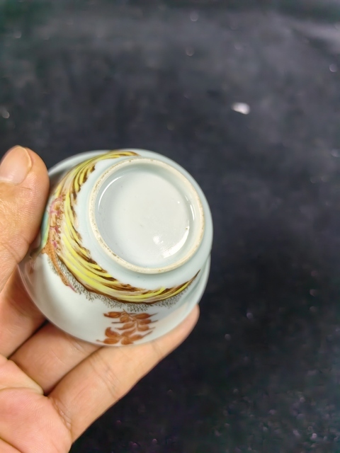 古玩陶瓷廣琺瑯花鳥紋杯拍賣,當前價格10000元