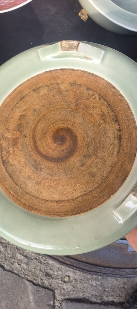 古玩陶瓷豆青釉三足筒式香爐真品鑒賞圖