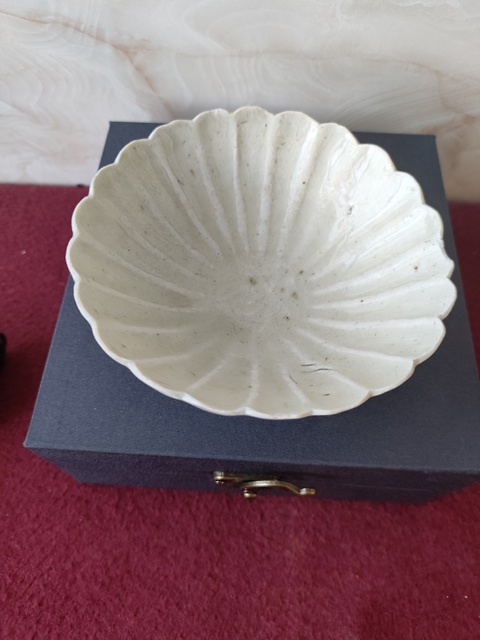 古玩陶瓷青白釉菊瓣盞拍賣,當(dāng)前價(jià)格2800元