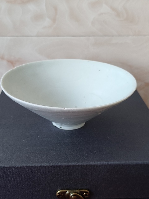 古玩陶瓷青白釉刻花斗笠盞拍賣,當前價格1800元