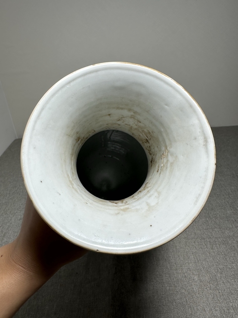 古玩陶瓷料彩花卉瓶真品鑒賞圖