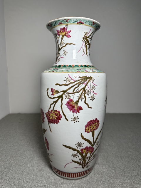 古玩陶瓷料彩花卉瓶真品鑒賞圖