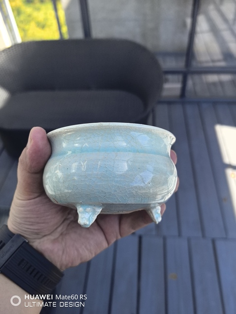 古玩陶瓷元末明初龍泉窯粉青釉獸首三足爐拍賣,當前價格9600元