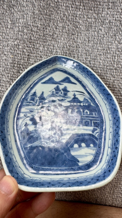 古玩陶瓷青花水滴形賞盤真品鑒賞圖